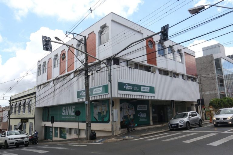 Agência do Trabalhador de Ponta Grossa informa as vagas de emprego para segunda-feira (24)