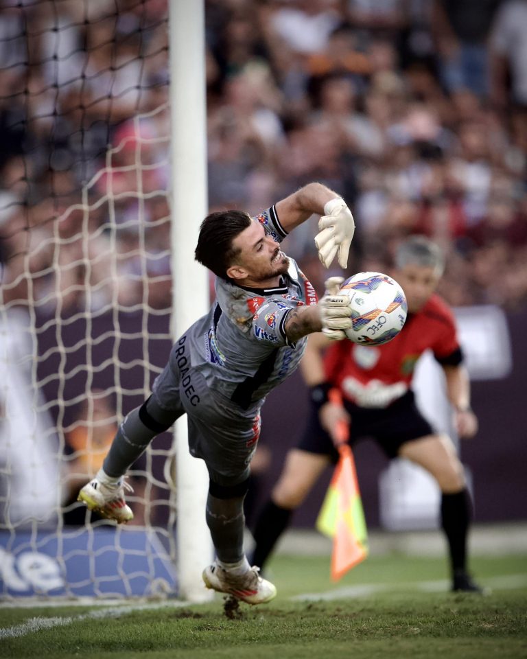 É campeão! Operário vence o Maringá nos pênaltis e conquista o bicampeonato paranaense