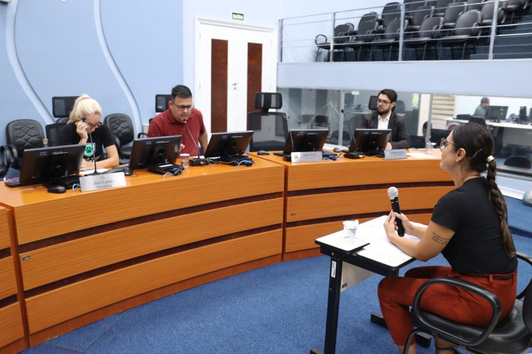 CEI do Lixo ouve secretária de Meio Ambiente em primeira rodada de depoimentos