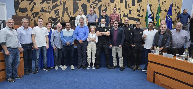 Delegados da Polícia Civil apresentam balanço da segurança pública em sessão da Câmara de Ponta Grossa
